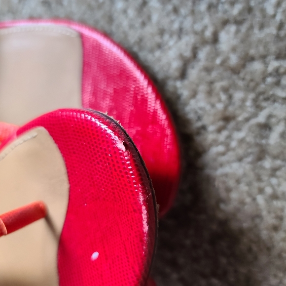 Sandals - Picture 3 of 4